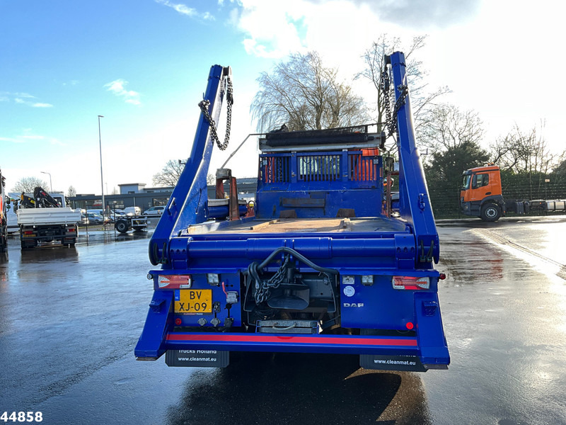 DAF FAN 85 CF 360 Manual VDL 18 Ton portaalarmsysteem - شاحنة نقل المخلفات: صورة 4 DAF FAN 85 CF 360 Manual VDL 18 Ton portaalarmsysteem - شاحنة نقل المخلفات: صورة 4
