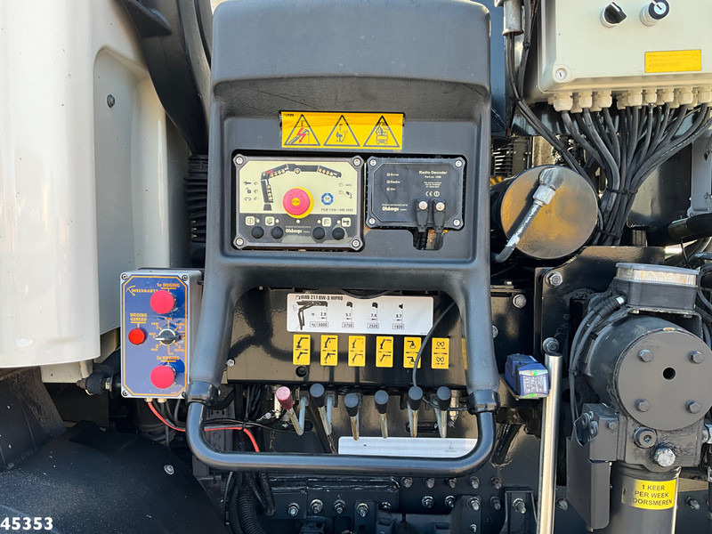 شاحنة النفايات DAF FAN CF 290 Euro 6 Hiab 21 Tonmeter laadkraan: صورة 9