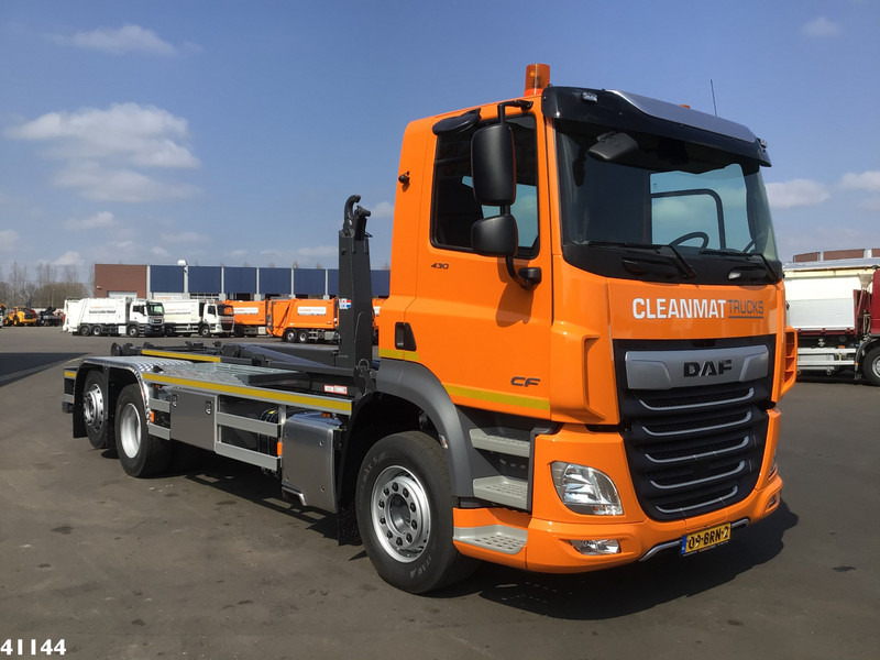 DAF FAN CF 430 VDL 21 Ton haakarmsysteem - شاحنة ذات خطاف: صورة 5 DAF FAN CF 430 VDL 21 Ton haakarmsysteem - شاحنة ذات خطاف: صورة 5