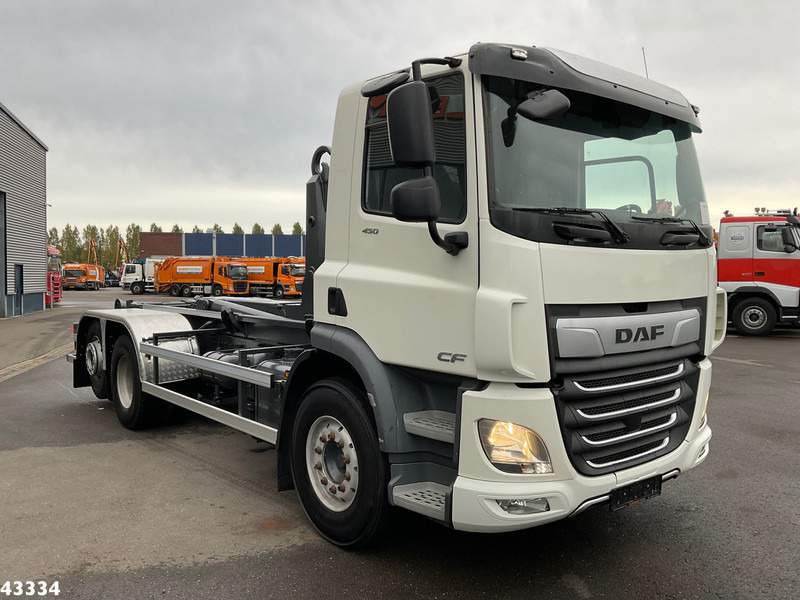 DAF FAN CF 450 Euro 6 ZF Intarder VDL 21 Ton haakarmsysteem - شاحنة ذات خطاف: صورة 3 DAF FAN CF 450 Euro 6 ZF Intarder VDL 21 Ton haakarmsysteem - شاحنة ذات خطاف: صورة 3