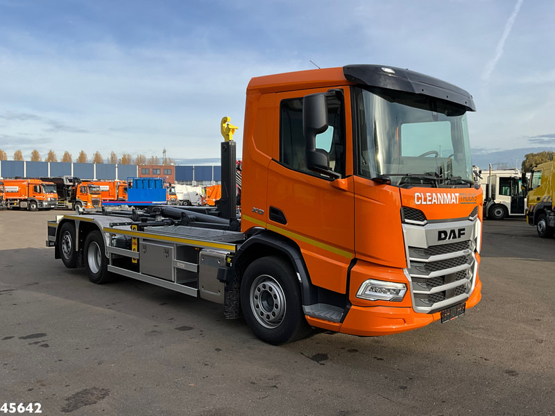DAF FAN XD 450 Euro 6 Hyvalift 26 Ton haakarmsysteem - شاحنة ذات خطاف: صورة 3 DAF FAN XD 450 Euro 6 Hyvalift 26 Ton haakarmsysteem - شاحنة ذات خطاف: صورة 3