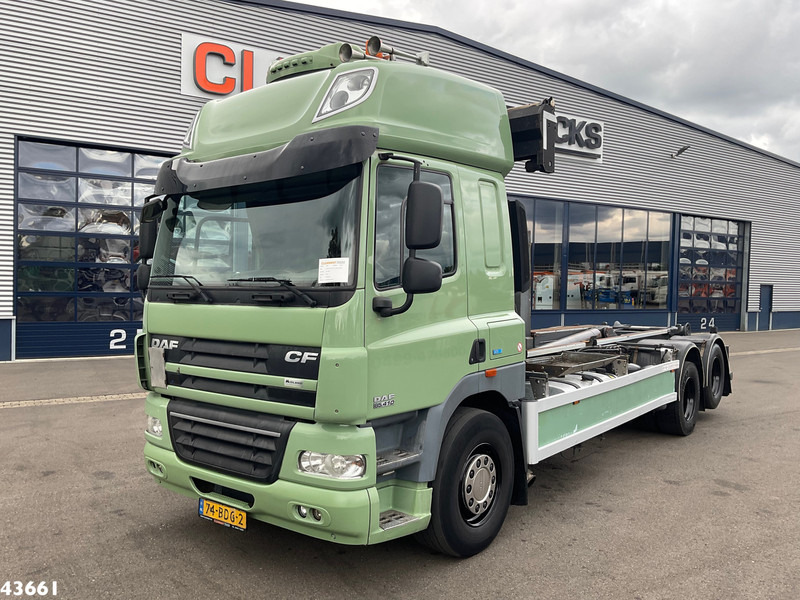 DAF FAS 85 CF 410 VDL 21 Ton haakarmsysteem - شاحنة ذات خطاف: صورة 2 DAF FAS 85 CF 410 VDL 21 Ton haakarmsysteem - شاحنة ذات خطاف: صورة 2