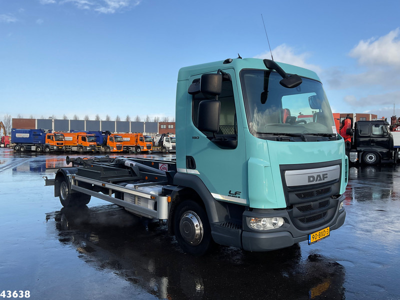 DAF LF 180 Euro 6 14 Ton haakarmsysteem Just 117.371 km! - شاحنة ذات خطاف: صورة 5 DAF LF 180 Euro 6 14 Ton haakarmsysteem Just 117.371 km! - شاحنة ذات خطاف: صورة 5