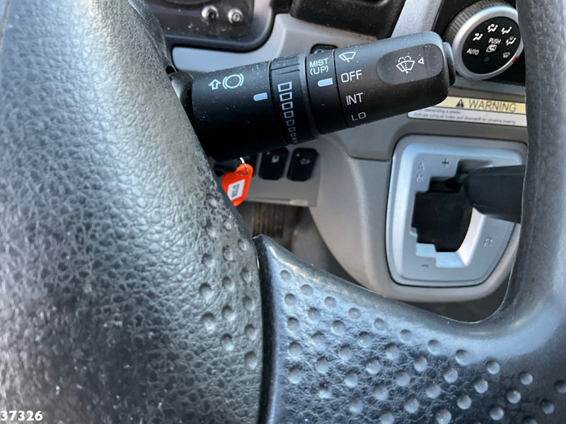 شاحنة النفايات FUSO Canter 9C18 Euro 6 Geesink 7m³ Just 157.014 km!: صورة 13 شاحنة النفايات FUSO Canter 9C18 Euro 6 Geesink 7m³ Just 157.014 km!: صورة 13