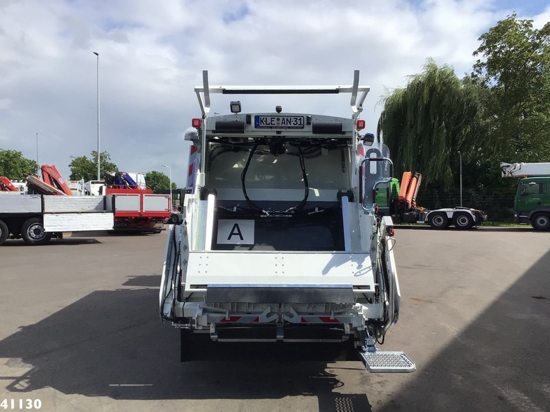 FUSO Canter 9C18 Zoeller 7m3 - شاحنة النفايات: صورة 3 FUSO Canter 9C18 Zoeller 7m3 - شاحنة النفايات: صورة 3