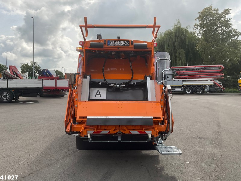 FUSO Canter 9C18 Zoeller 7m³ - شاحنة النفايات: صورة 4 FUSO Canter 9C18 Zoeller 7m³ - شاحنة النفايات: صورة 4