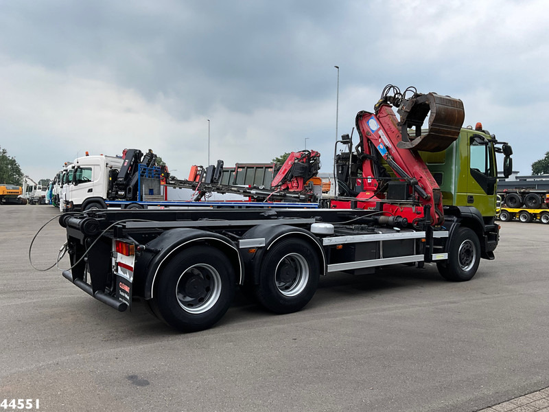Iveco AD260T41 6x4 HMF 16 Tonmeter Z-kraan - شاحنة - نظام الكابلات, شاحنة كرين: صورة 5 Iveco AD260T41 6x4 HMF 16 Tonmeter Z-kraan - شاحنة - نظام الكابلات, شاحنة كرين: صورة 5