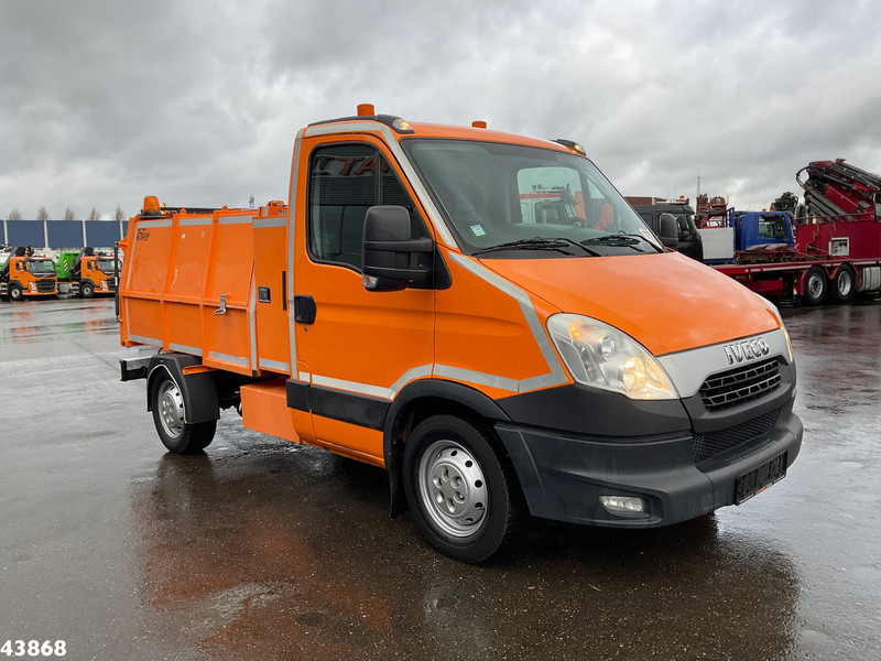 Iveco Daily 35S12 ITM 3,5 m³ veegvuilopbouw - شاحنة النفايات: صورة 3 Iveco Daily 35S12 ITM 3,5 m³ veegvuilopbouw - شاحنة النفايات: صورة 3