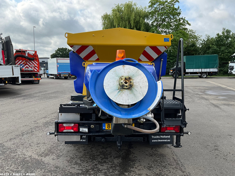 Iveco Daily 70C17 Nido zoutstrooier - جرافة ثلج: صورة 5 Iveco Daily 70C17 Nido zoutstrooier - جرافة ثلج: صورة 5
