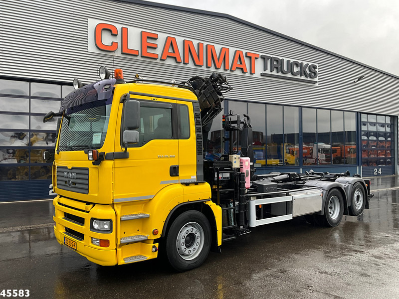 MAN TGA 26.360 Hiab 16 Tonmeter laadkraan - شاحنة ذات خطاف, شاحنة كرين: صورة 2 MAN TGA 26.360 Hiab 16 Tonmeter laadkraan - شاحنة ذات خطاف, شاحنة كرين: صورة 2