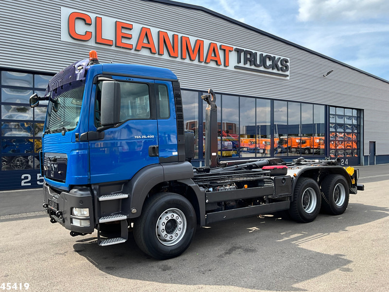 MAN TGS 26.400 6x4 Manual Full Steel Just 327.817 km! - شاحنة ذات خطاف: صورة 2 MAN TGS 26.400 6x4 Manual Full Steel Just 327.817 km! - شاحنة ذات خطاف: صورة 2