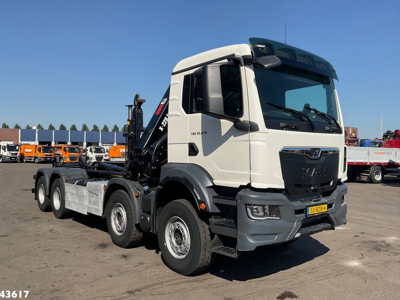 MAN TGS 32.470 8x4 Euro 6 Hiab 22 Tonmeter laadkraan Just 68.765 Km! - شاحنة ذات خطاف: صورة 5 MAN TGS 32.470 8x4 Euro 6 Hiab 22 Tonmeter laadkraan Just 68.765 Km! - شاحنة ذات خطاف: صورة 5