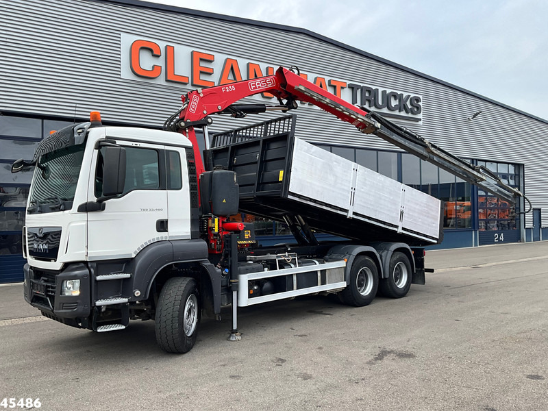 MAN TGS 33.460 6x4 Euro 6 Fassi 23 Tonmeter laadkraan Just 137.258 Km! - شاحنة قلاب, شاحنة كرين: صورة 1 MAN TGS 33.460 6x4 Euro 6 Fassi 23 Tonmeter laadkraan Just 137.258 Km! - شاحنة قلاب, شاحنة كرين: صورة 1