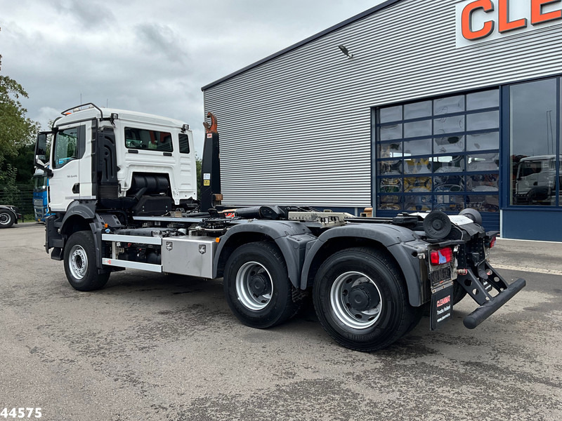 MAN TGS 33.470 6x4 Euro 6 Full Steel AJK 20 Ton haakarmsysteem - شاحنة ذات خطاف: صورة 4 MAN TGS 33.470 6x4 Euro 6 Full Steel AJK 20 Ton haakarmsysteem - شاحنة ذات خطاف: صورة 4