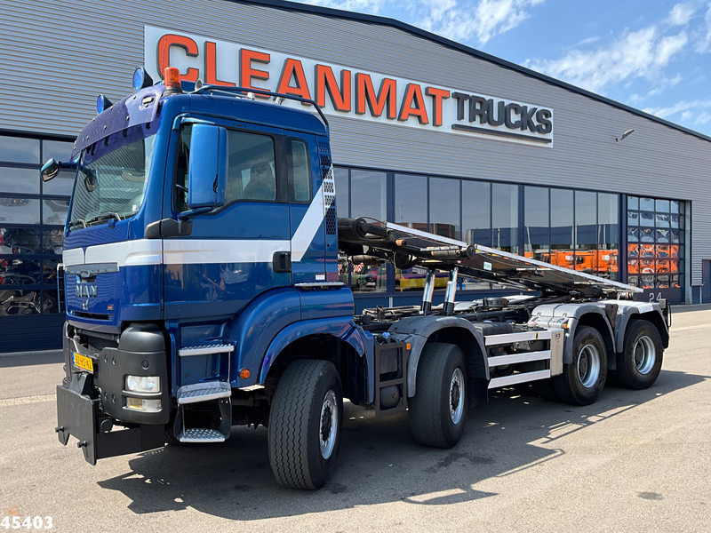 MAN TGS 43.440 8x8 HTS 30 Ton containersysteem + Vossebelt 20m³ container - شاحنة - نظام الكابلات: صورة 2 MAN TGS 43.440 8x8 HTS 30 Ton containersysteem + Vossebelt 20m³ container - شاحنة - نظام الكابلات: صورة 2
