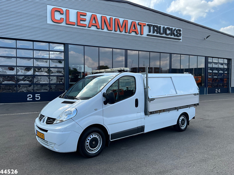Renault Trafic 2.0 dCi Veeg-vuil kipper - شاحنة النفايات: صورة 2 Renault Trafic 2.0 dCi Veeg-vuil kipper - شاحنة النفايات: صورة 2