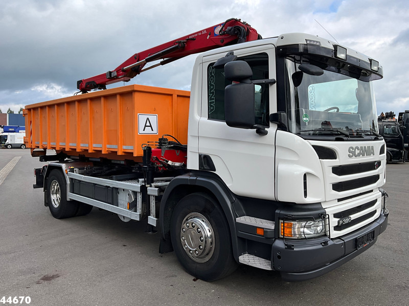 Scania P 320 HMF 12 Tonmeter Z-kraan + Kipper 11m³ - شاحنة قلاب, شاحنة كرين: صورة 4 Scania P 320 HMF 12 Tonmeter Z-kraan + Kipper 11m³ - شاحنة قلاب, شاحنة كرين: صورة 4