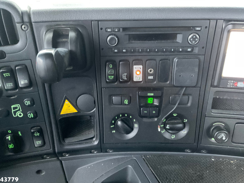 Scania P 360 8x2 Hiab 21 Tonmeter laadkraan Scania P 360 8x2 Hiab 21 Tonmeter laadkraan: صورة 13
