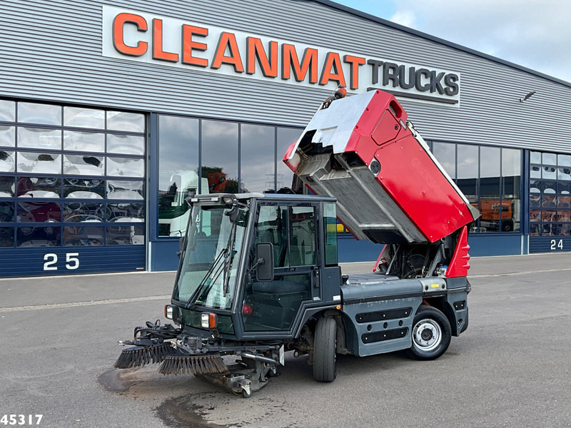 Schmidt Compact 200 - سياره كنس شوارع: صورة 1 Schmidt Compact 200 - سياره كنس شوارع: صورة 1