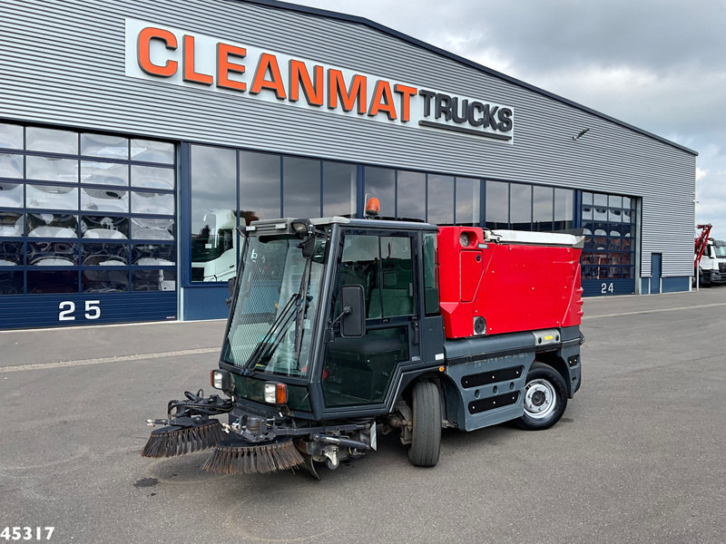 Schmidt Compact 200 - سياره كنس شوارع: صورة 3 Schmidt Compact 200 - سياره كنس شوارع: صورة 3