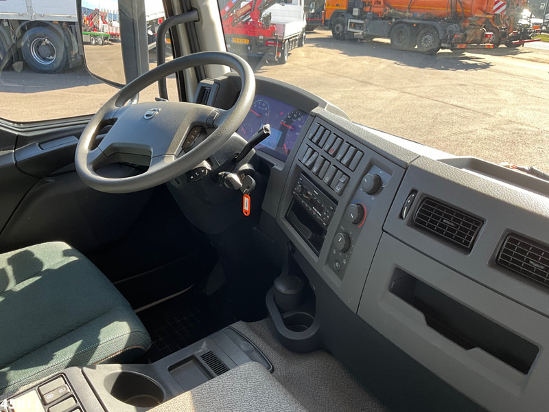 Interior photo 1: Volvo FE 350 VDL 13 Ton portaalarmsysteem Volvo FE 350 VDL 13 Ton portaalarmsysteem