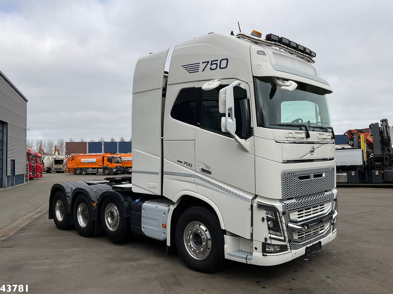 Volvo FH 16.750 8x4 Euro 6 HEAVY TRANSPORT 255 TON - وحدة جر: صورة 3 Volvo FH 16.750 8x4 Euro 6 HEAVY TRANSPORT 255 TON - وحدة جر: صورة 3