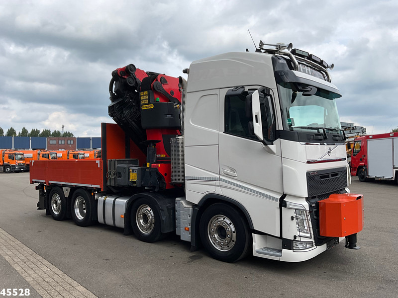Volvo FH 540 8x2 Euro 6 Palfinger 92 Tonmeter laadkraan + Fly-jib Just 81.817 Km! - شاحنة كرين: صورة 5 Volvo FH 540 8x2 Euro 6 Palfinger 92 Tonmeter laadkraan + Fly-jib Just 81.817 Km! - شاحنة كرين: صورة 5