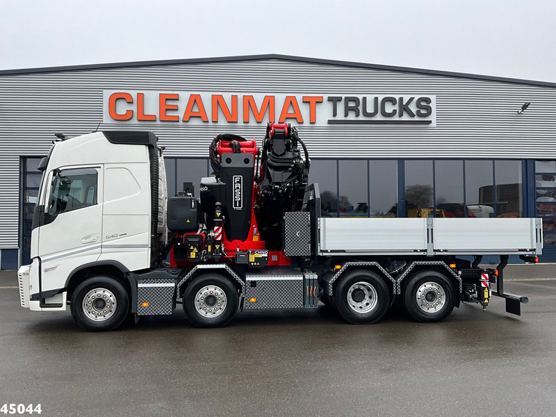 Volvo FH 540 8x2 Fassi 145 Tonmeter laadkraan + Fly-JIb Just 7.187 Km! Demo voertuig! - شاحنة كرين: صورة 2 Volvo FH 540 8x2 Fassi 145 Tonmeter laadkraan + Fly-JIb Just 7.187 Km! Demo voertuig! - شاحنة كرين: صورة 2