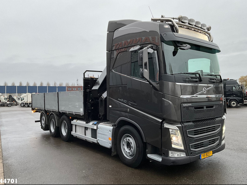 Volvo FH 540 8x4 Euro 6 Hiab 37 Tonmeter laadkraan - شاحنة كرين: صورة 5 Volvo FH 540 8x4 Euro 6 Hiab 37 Tonmeter laadkraan - شاحنة كرين: صورة 5