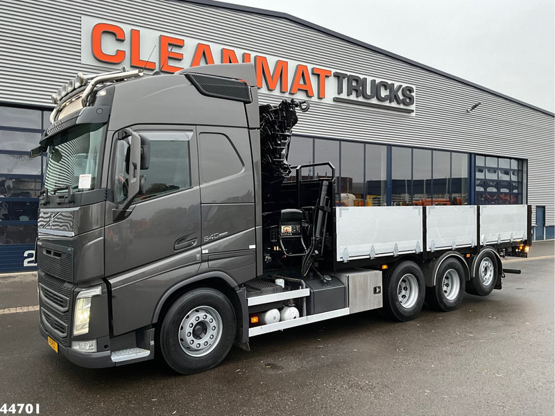 Volvo FH 540 8x4 Euro 6 Hiab 37 Tonmeter laadkraan - شاحنة كرين: صورة 2 Volvo FH 540 8x4 Euro 6 Hiab 37 Tonmeter laadkraan - شاحنة كرين: صورة 2