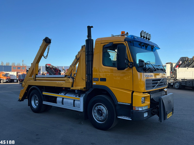 Volvo FM 290 Full Steel Manual 12 Ton portaalarmsysteem - شاحنة نقل المخلفات: صورة 5 Volvo FM 290 Full Steel Manual 12 Ton portaalarmsysteem - شاحنة نقل المخلفات: صورة 5