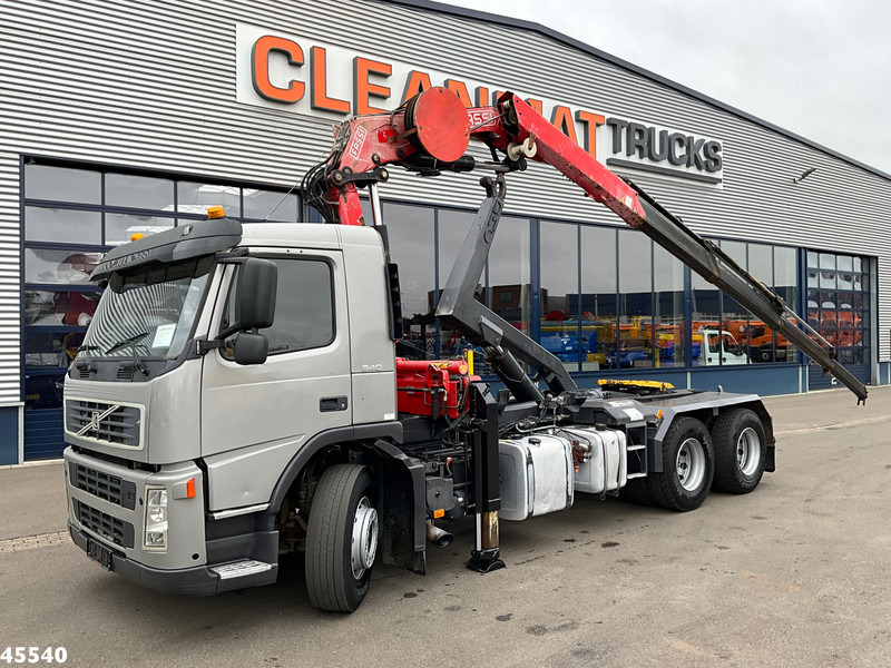 Volvo FM 340 6x4 Fassi 19 Tonmeter laadkraan - شاحنة ذات خطاف, شاحنة كرين: صورة 1 Volvo FM 340 6x4 Fassi 19 Tonmeter laadkraan - شاحنة ذات خطاف, شاحنة كرين: صورة 1