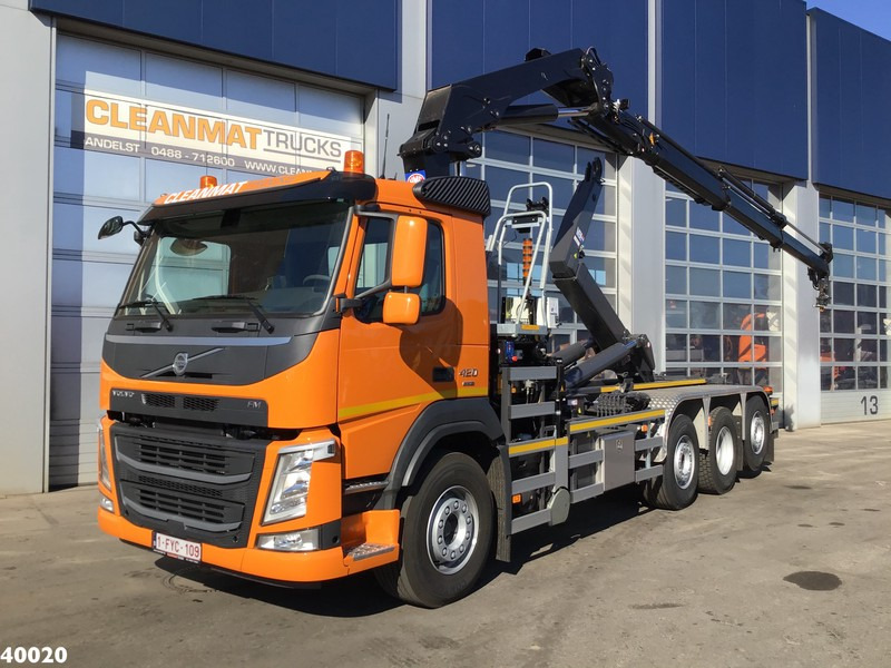 Volvo FM 420 8x2 HMF 28 ton/meter laadkraan Welvaarts weighing system - شاحنة ذات خطاف, شاحنة كرين: صورة 1 Volvo FM 420 8x2 HMF 28 ton/meter laadkraan Welvaarts weighing system - شاحنة ذات خطاف, شاحنة كرين: صورة 1