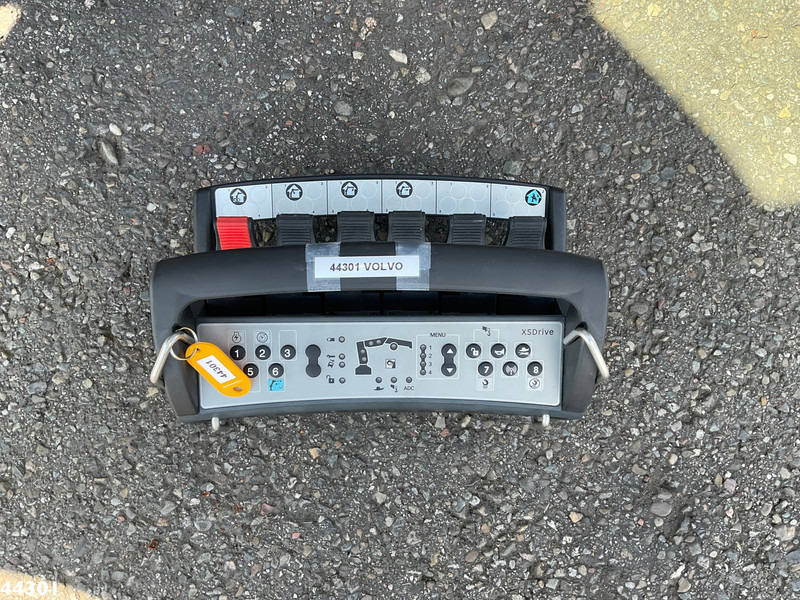 جديدة شاحنة ذات خطاف, شاحنة كرين Volvo FMX 500 8x4 Euro 6 Hiab 65 Tonmeter laadkraan + Multilift 25 Ton haakarmsysteem NEW AND UNUSED!: صورة 9