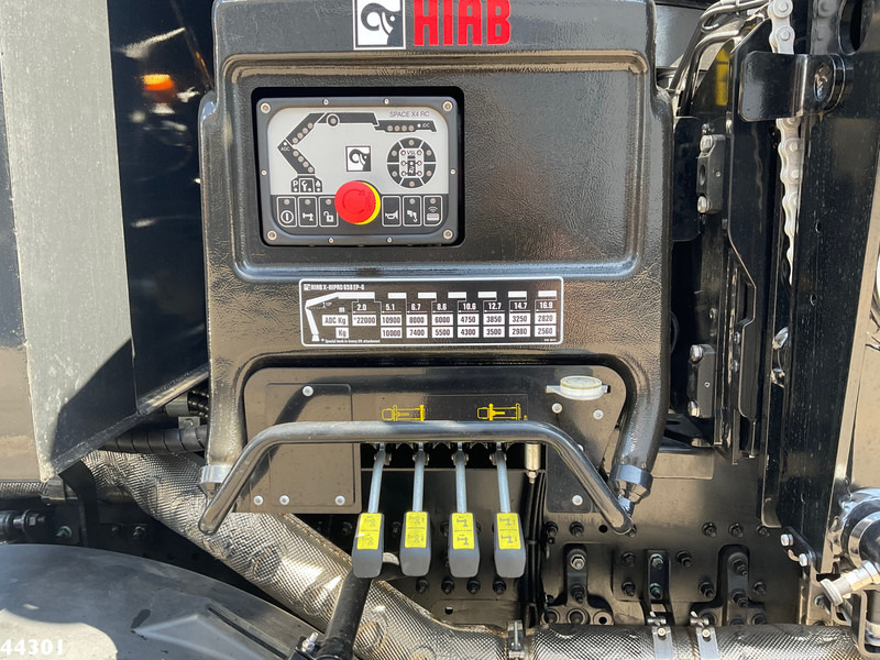 جديدة شاحنة ذات خطاف, شاحنة كرين Volvo FMX 500 8x4 Euro 6 Hiab 65 Tonmeter laadkraan + Multilift 25 Ton haakarmsysteem NEW AND UNUSED!: صورة 13