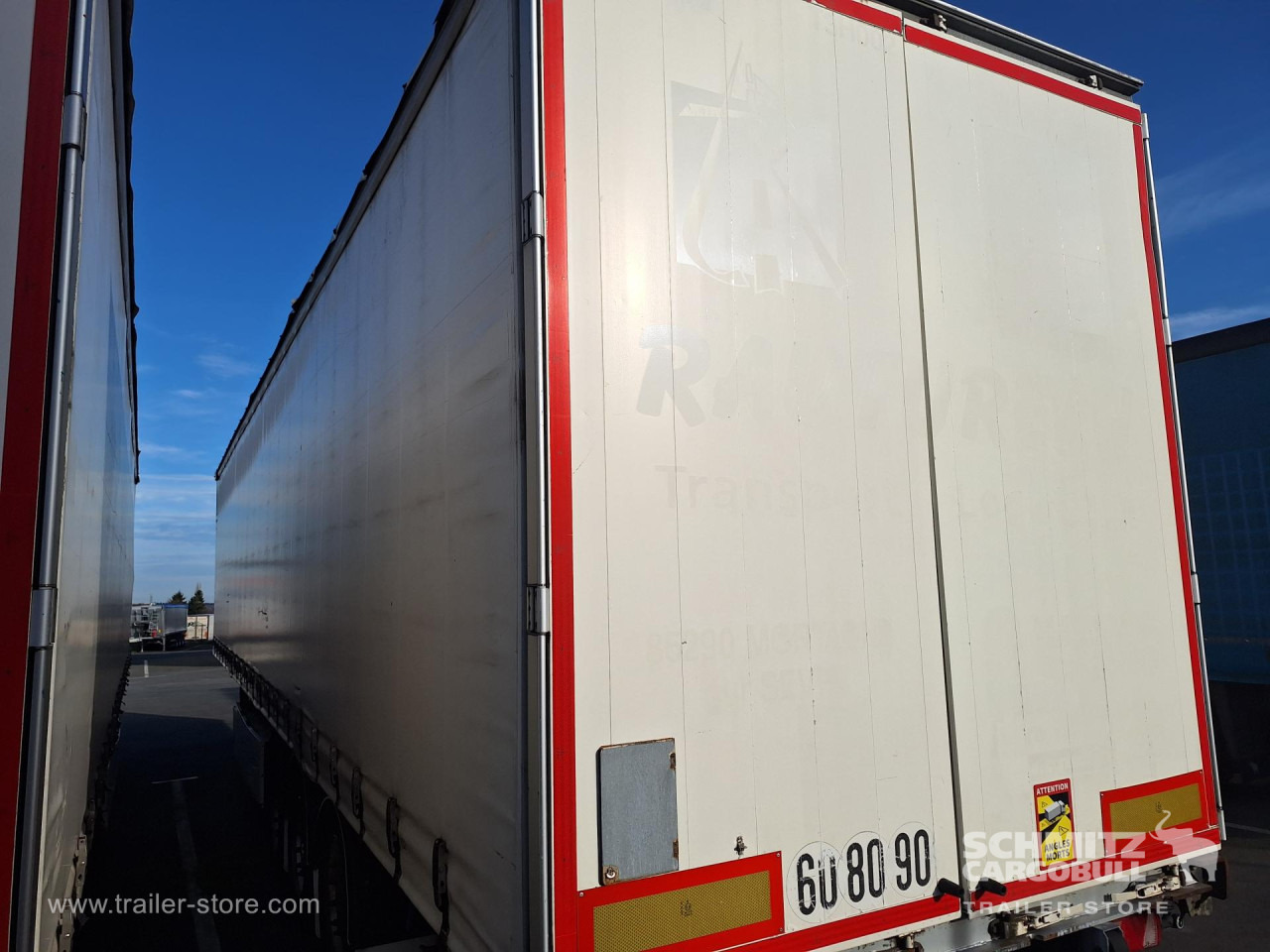 FRUEHAUF Curtainsider Standard Taillift - نصف مقطورة ستارة: صورة 5 FRUEHAUF Curtainsider Standard Taillift - نصف مقطورة ستارة: صورة 5