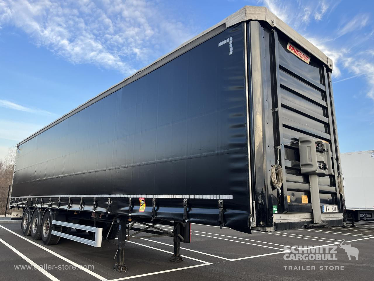 FRUEHAUF Curtainsider Standard - نصف مقطورة ستارة: صورة 1 FRUEHAUF Curtainsider Standard - نصف مقطورة ستارة: صورة 1