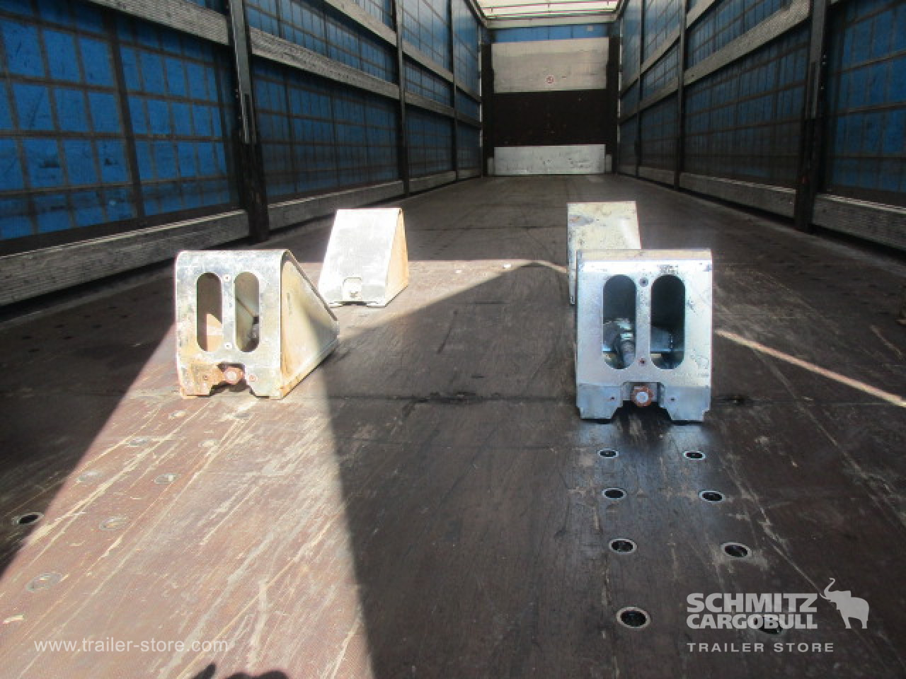 SCHMITZ Curtainsider Standard - نصف مقطورة ستارة: صورة 3 SCHMITZ Curtainsider Standard - نصف مقطورة ستارة: صورة 3