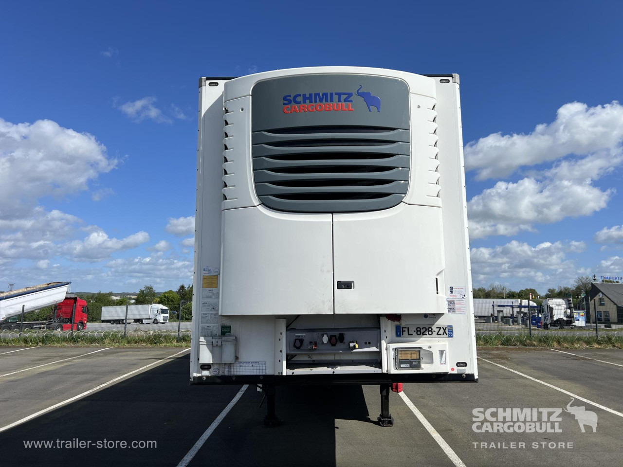 SCHMITZ Reefer Standard - نصف مقطورة متساوي الحرارة: صورة 4 SCHMITZ Reefer Standard - نصف مقطورة متساوي الحرارة: صورة 4
