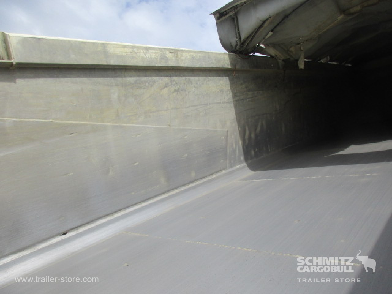 SCHMITZ Tipper Alu-square sided body 24m³ - قلابة نصف مقطورة نصف مقطورة قلابة: صورة 5 SCHMITZ Tipper Alu-square sided body 24m³ - قلابة نصف مقطورة نصف مقطورة قلابة: صورة 5