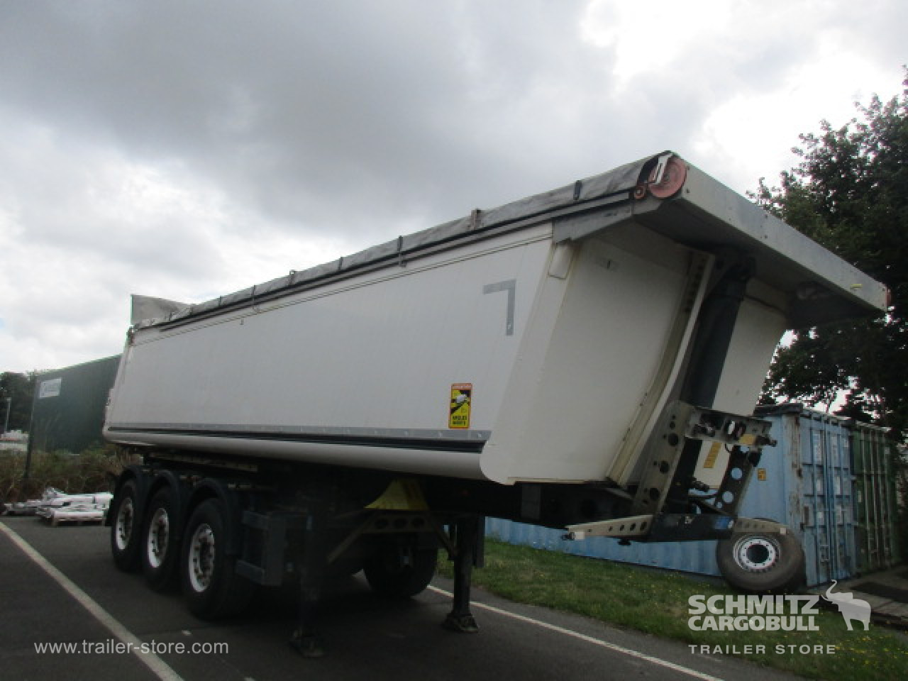 SCHMITZ Tipper Alu-square sided body 24m³ - قلابة نصف مقطورة نصف مقطورة قلابة: صورة 1 SCHMITZ Tipper Alu-square sided body 24m³ - قلابة نصف مقطورة نصف مقطورة قلابة: صورة 1
