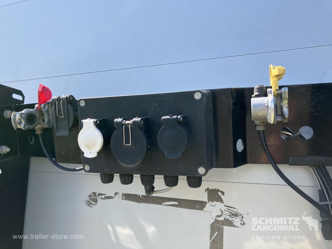 KOEGEL Auflieger Curtainsider Standard - نصف مقطورة ستارة: صورة 5 KOEGEL Auflieger Curtainsider Standard - نصف مقطورة ستارة: صورة 5