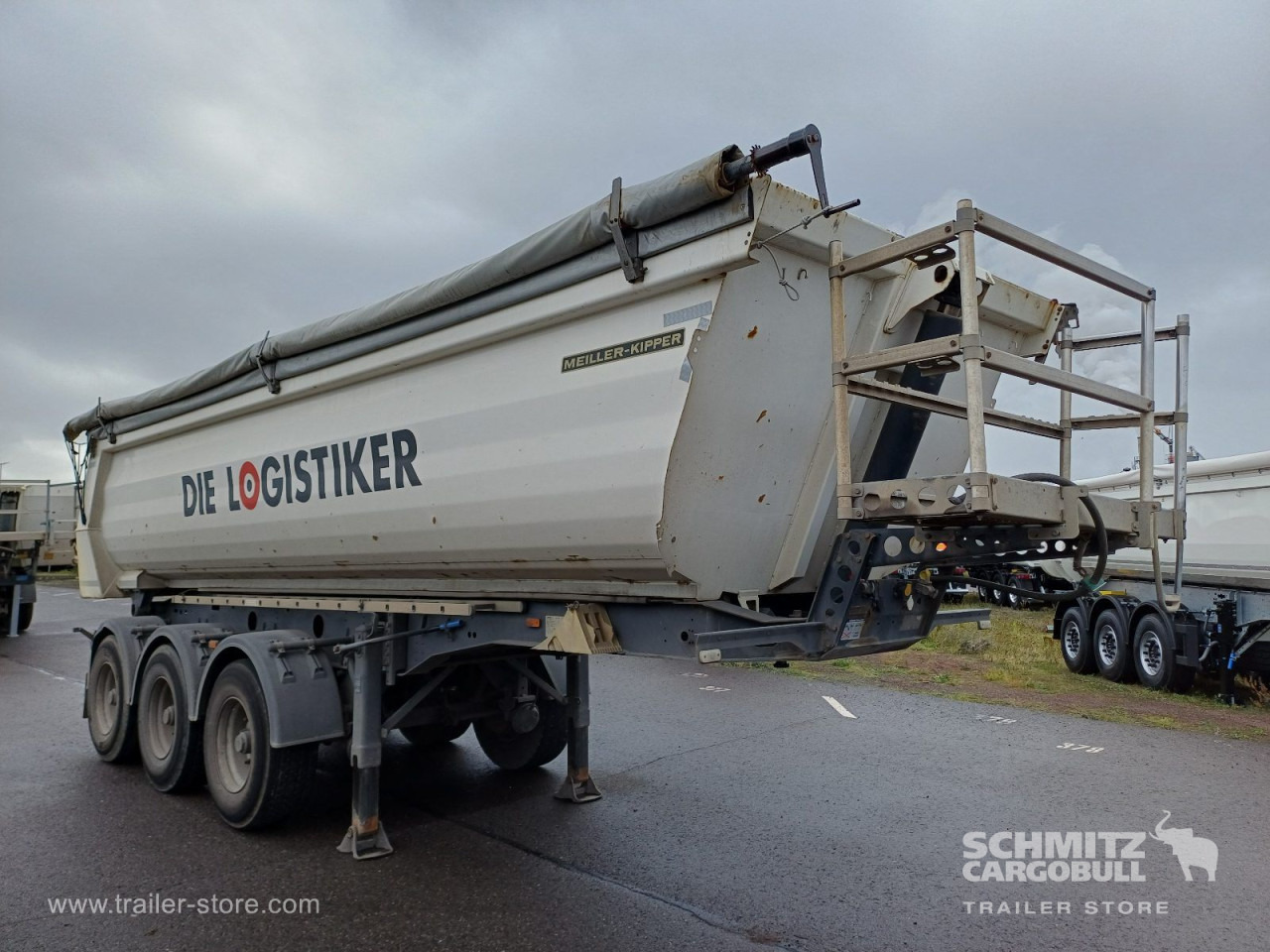 MEILLER Auflieger Kipper Stahlrundmulde 26m³ - قلابة نصف مقطورة نصف مقطورة قلابة: صورة 1 MEILLER Auflieger Kipper Stahlrundmulde 26m³ - قلابة نصف مقطورة نصف مقطورة قلابة: صورة 1