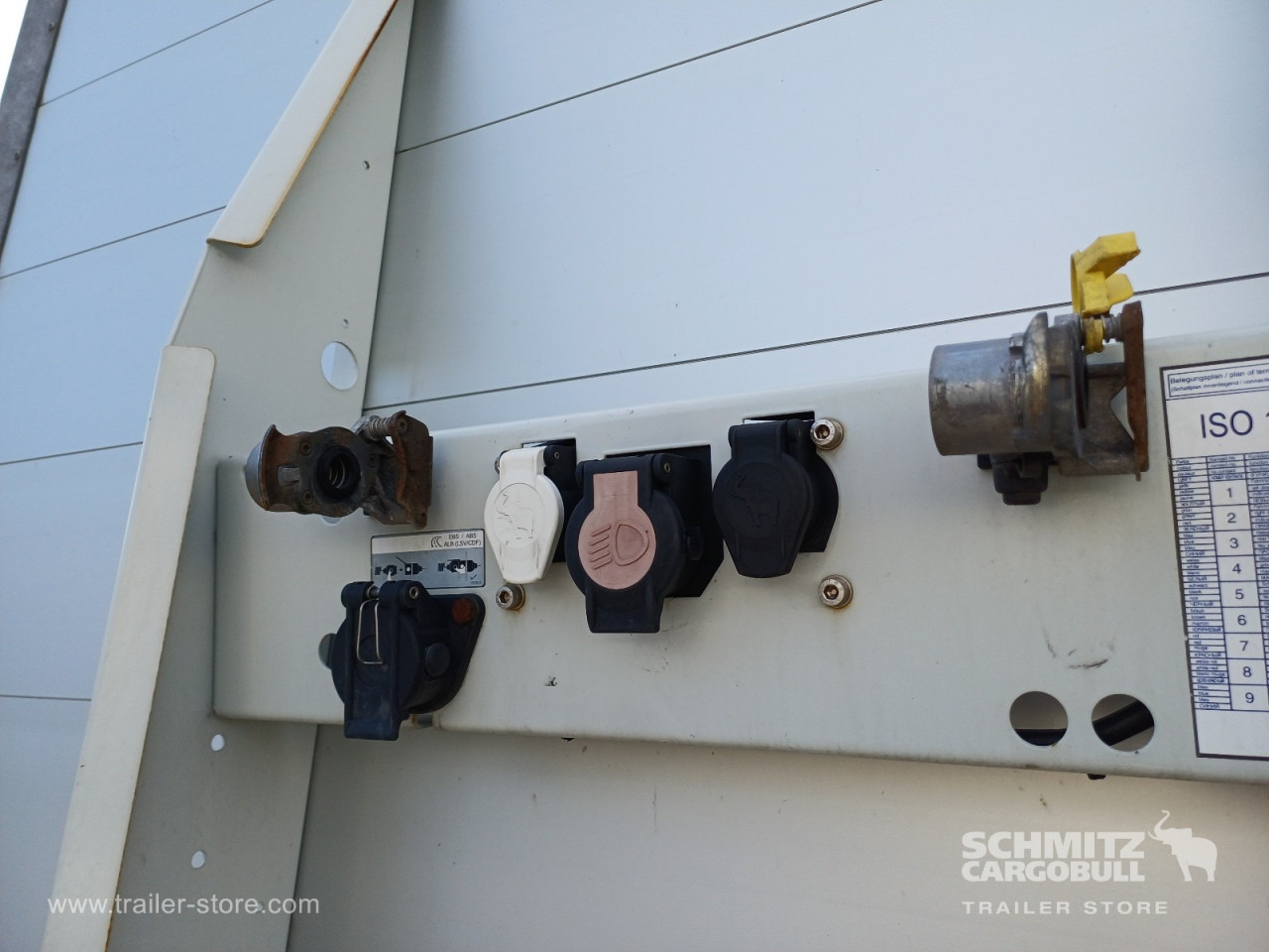 SCHMITZ Auflieger Curtainsider Mega - نصف مقطورة ستارة: صورة 2 SCHMITZ Auflieger Curtainsider Mega - نصف مقطورة ستارة: صورة 2