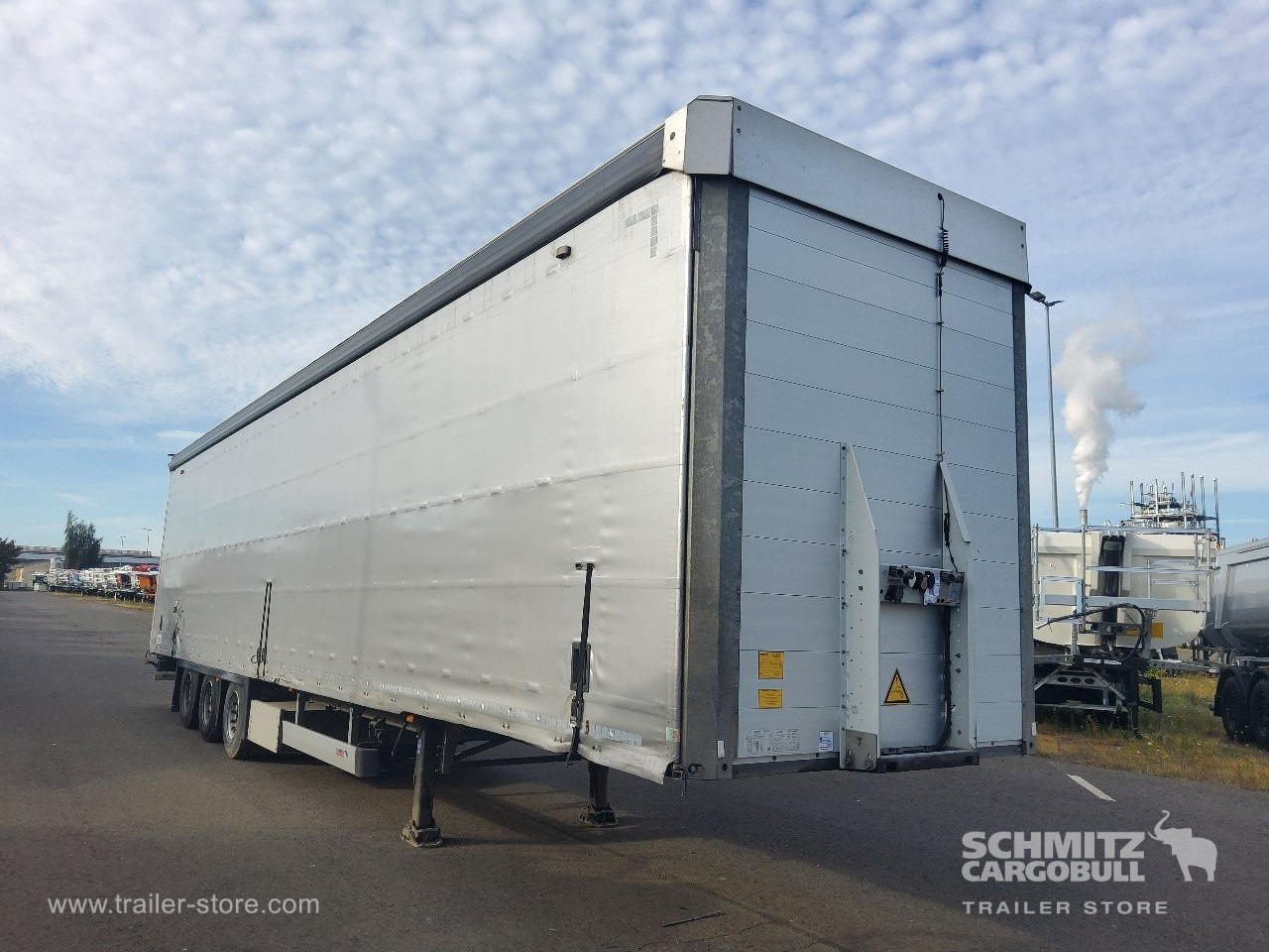 SCHMITZ Auflieger Curtainsider Mega - نصف مقطورة ستارة: صورة 1 SCHMITZ Auflieger Curtainsider Mega - نصف مقطورة ستارة: صورة 1