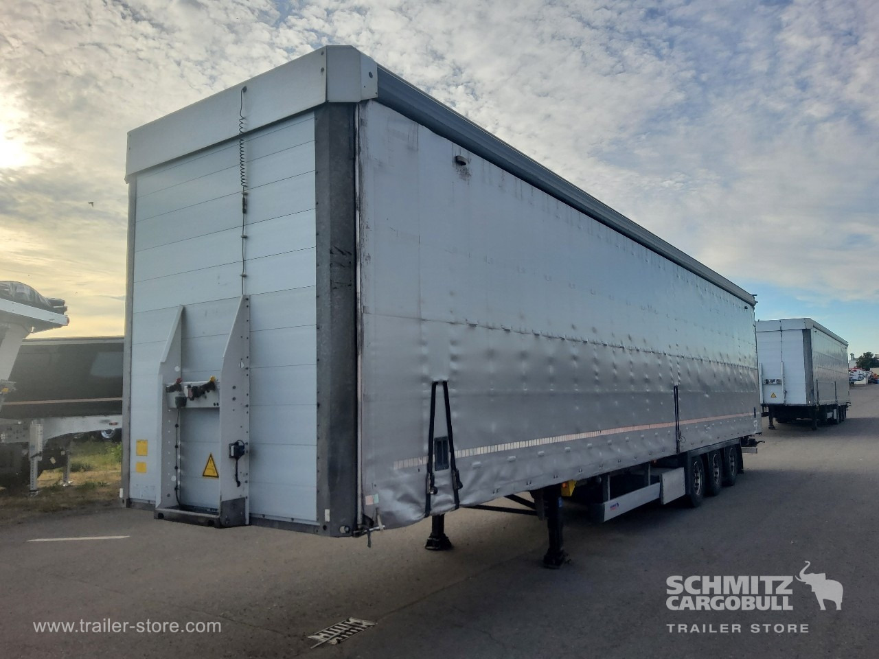 نصف مقطورة ستارة SCHMITZ Auflieger Curtainsider Mega: صورة 8