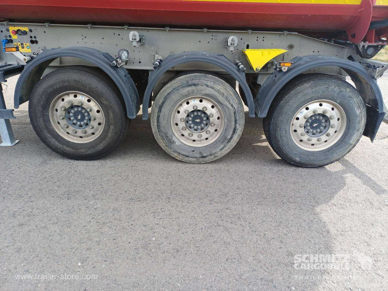 SCHMITZ Auflieger Kipper Stahlrundmulde 28m³ - قلابة نصف مقطورة نصف مقطورة قلابة: صورة 2 SCHMITZ Auflieger Kipper Stahlrundmulde 28m³ - قلابة نصف مقطورة نصف مقطورة قلابة: صورة 2