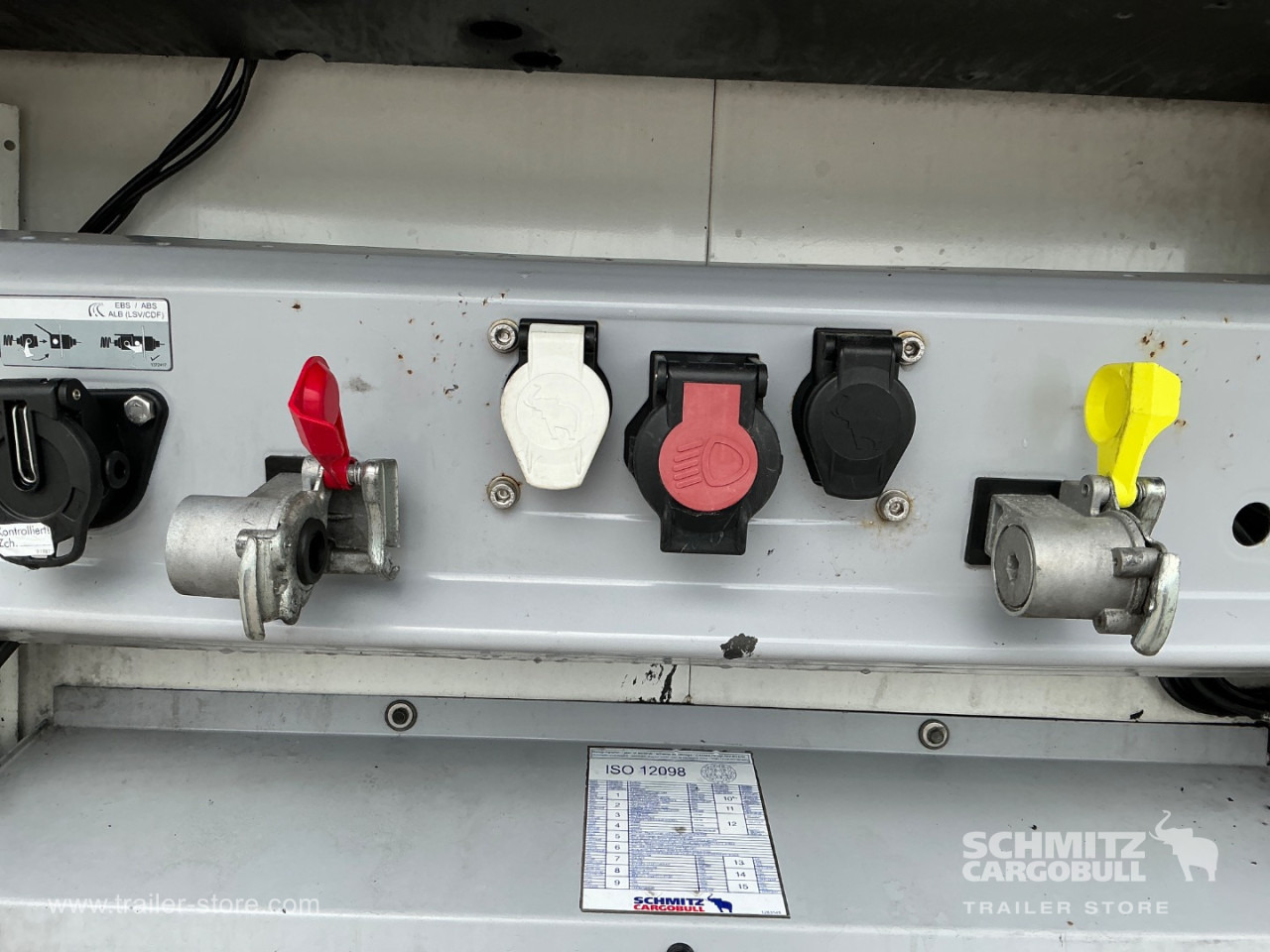 SCHMITZ Reefer Meat hanging system - نصف مقطورة متساوي الحرارة: صورة 4 SCHMITZ Reefer Meat hanging system - نصف مقطورة متساوي الحرارة: صورة 4