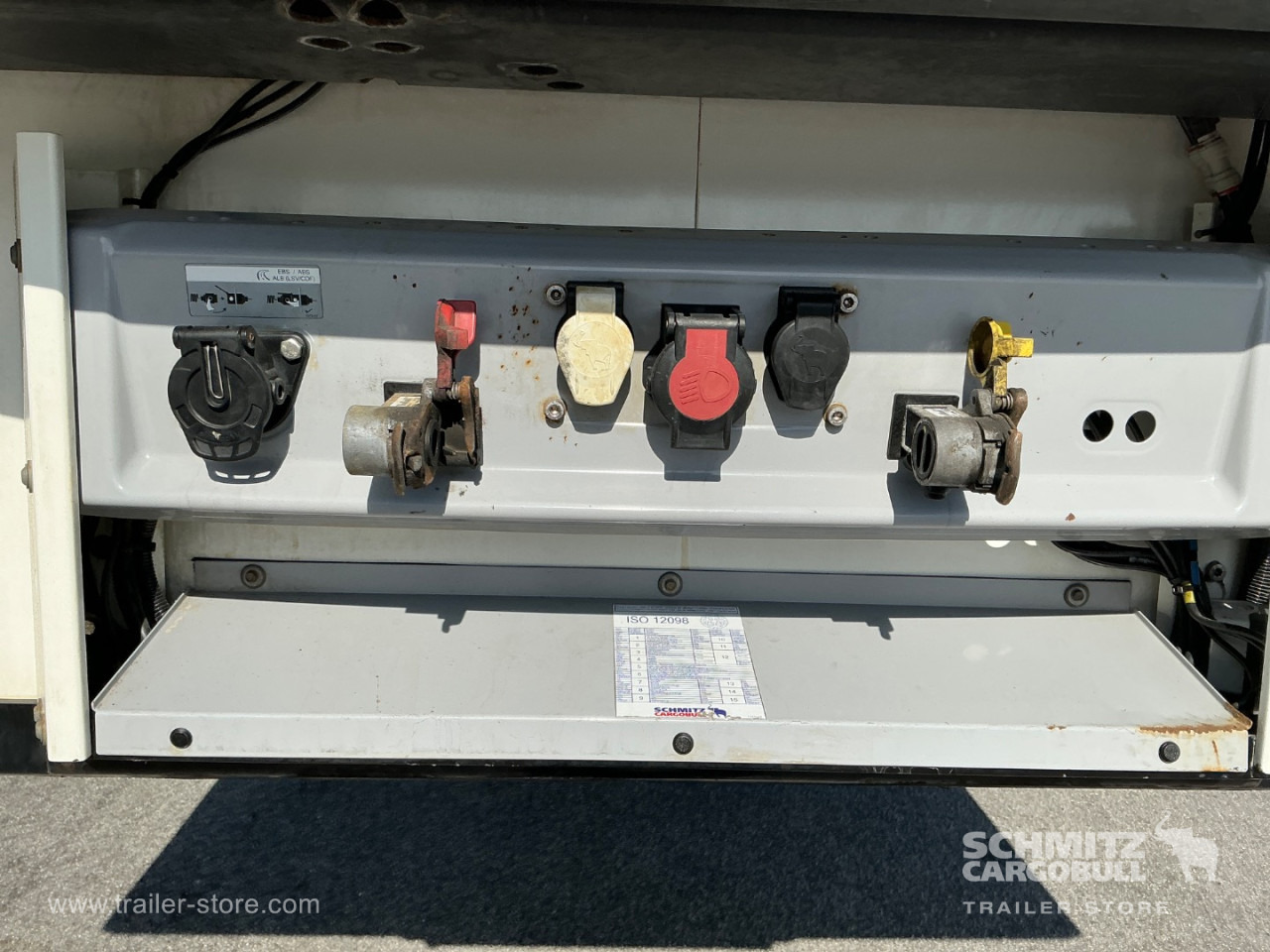 SCHMITZ Reefer Standard Double deck - نصف مقطورة متساوي الحرارة: صورة 4 SCHMITZ Reefer Standard Double deck - نصف مقطورة متساوي الحرارة: صورة 4