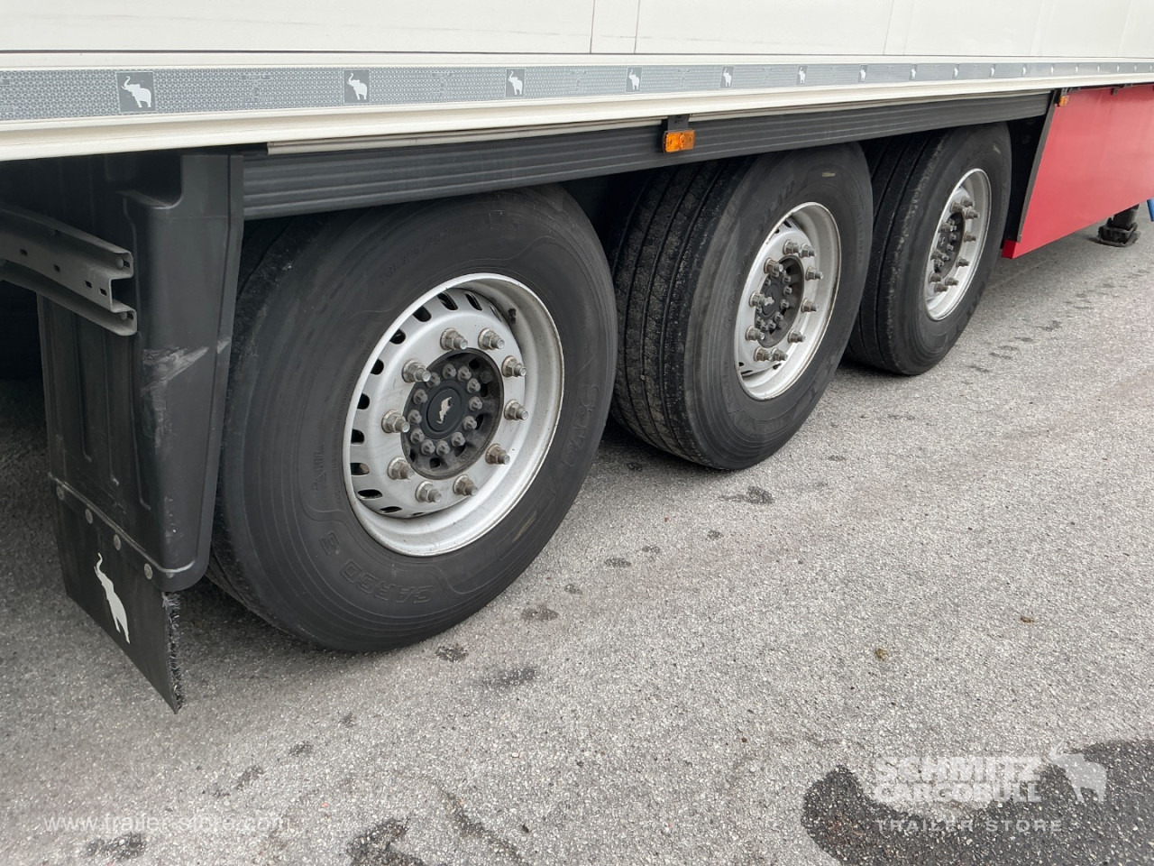 SCHMITZ Reefer Standard Double deck - نصف مقطورة متساوي الحرارة: صورة 3 SCHMITZ Reefer Standard Double deck - نصف مقطورة متساوي الحرارة: صورة 3